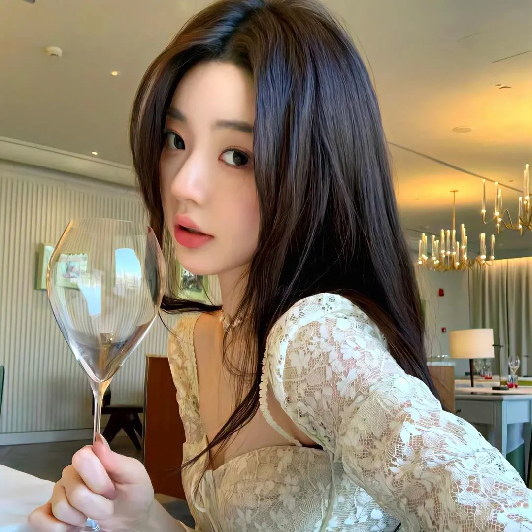 荒唐男荒唐女